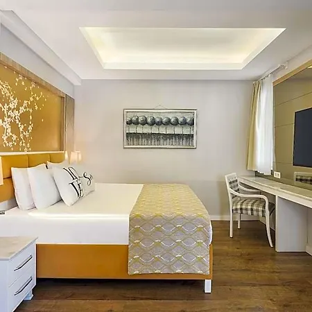 酒店 Selectum Family Comfort Side 5*